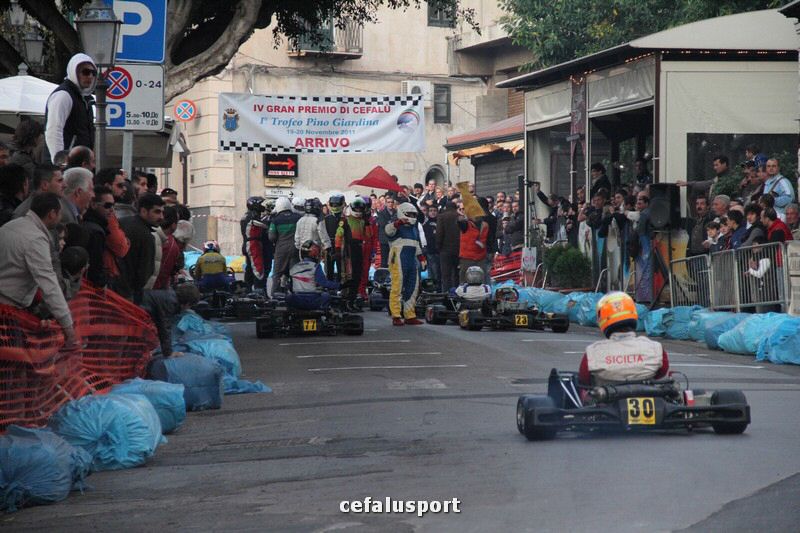 111120 sport2 384_tn.jpg